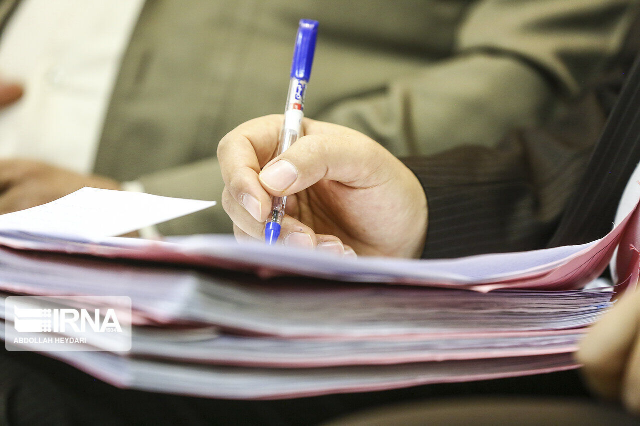 ۵۸۰۰ پرونده در کمیسیون ماده ۷۷ شهرداری قزوین بررسی شد