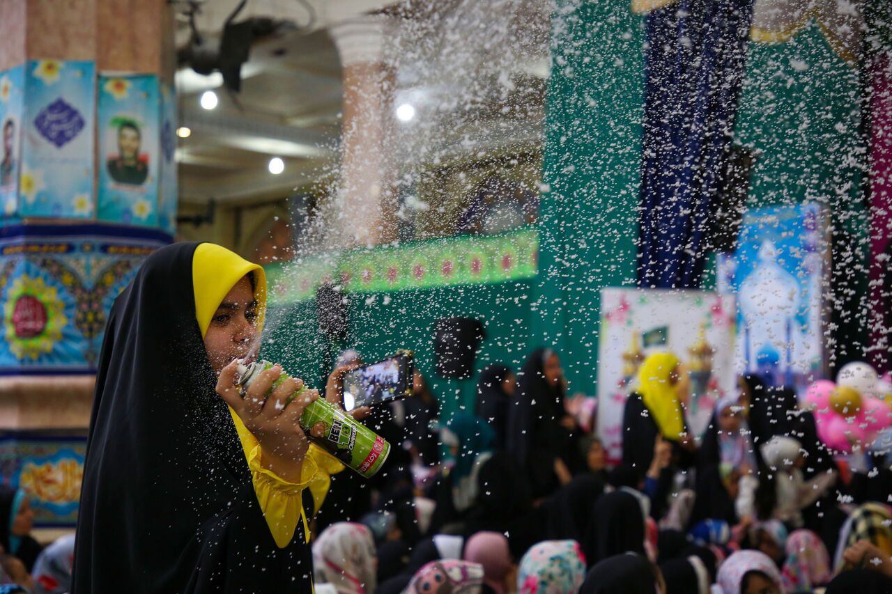 ایران یکپارچه جشن سرور در دهه کرامت؛ از تکریم دختران تا ترویج سنت‌های حسنه