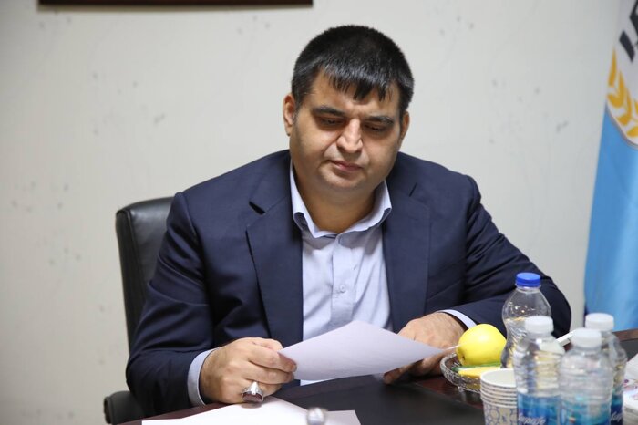 سفر قهرمانان ورزش به بوموسی در روز انتخاب احمد عباسی به عنوان بهترین بازیکن فوتسال آسیا