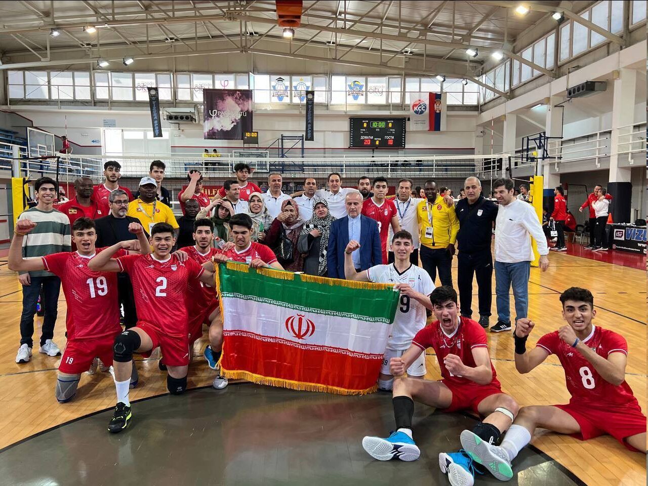 Die iranische Studenten-Volleyballmannschaft wird Weltmeister