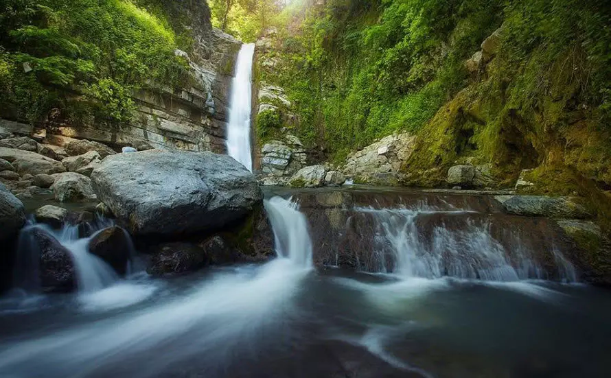 آبشار شیرآباد گلستان؛ نگین پنهان در جنگلهای هیرکانی