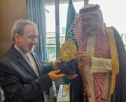 القنصل العام للجمهورية الإسلامية الإيرانية يلتقي رئيس جامعة الملك عبد العزيز