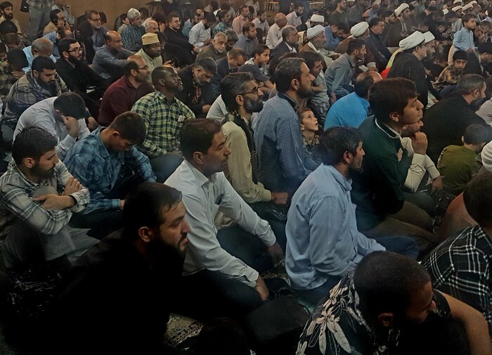 عضو هیات رئیسه مجلس خبرگان: حکومتهای منطقه با جبهه مقاومت همراهی کنند