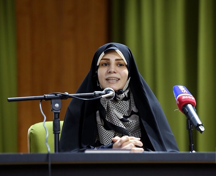 ۲۱ درصد بیمهشدگان تامین اجتماعی، بانوان هستند/ حضور فعال زنان در بازار کار