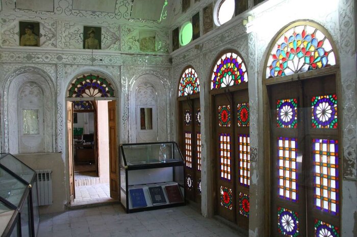 خانه لاریها در یزد، نمونهای اصیل از خانههای کویری