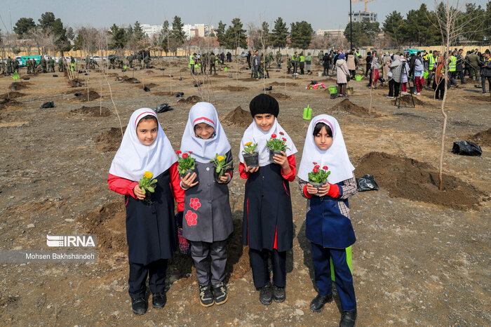 آموزش محیط‌زیستی کودکان، خانواده‌ها و مربیان در قالب بازی و سرگرمی