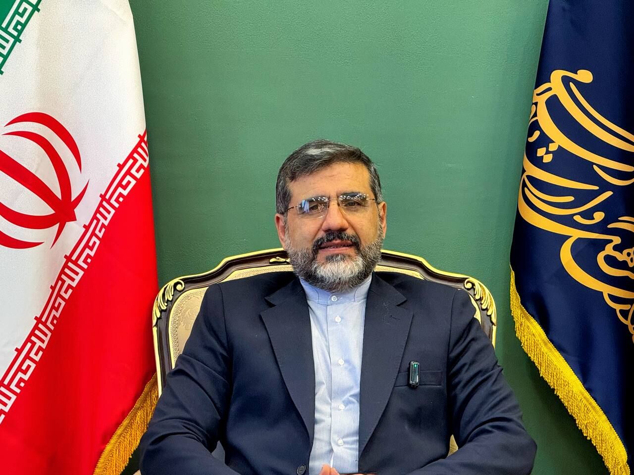 Iran culture minister heads for Baku