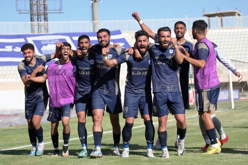 آیا سایپا تهران جایگاه دومی تیم فوتبال چادرملو اردکان را امضا می‌کند؟