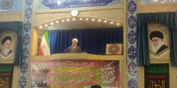 امام جمعه دزفول: نقطه زنی وعده صادق در بخش اقتصادی هم نیاز است