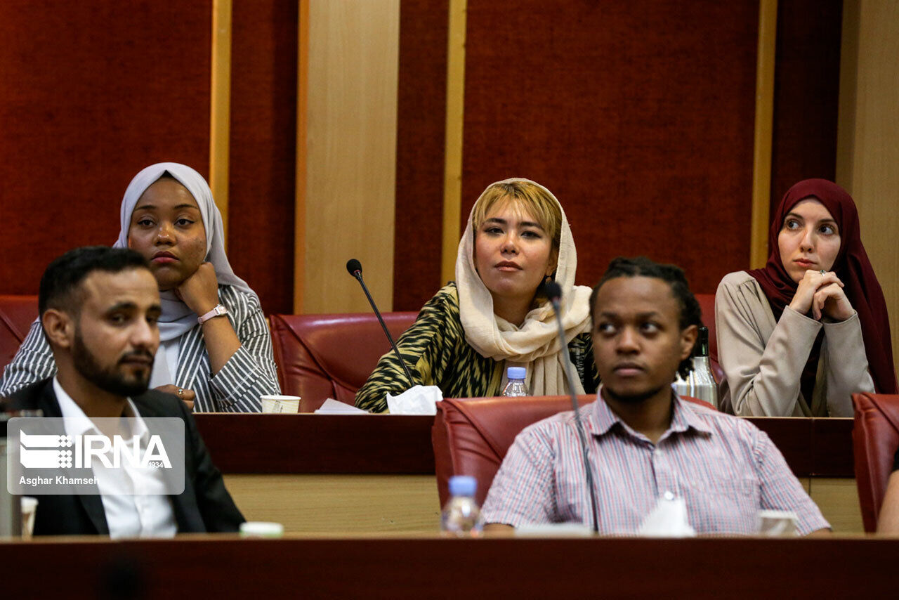 معاون وزیر علوم:  آیین‌نامه تسهیل جذب دانشجوی خارجی در دستور کار دولت است