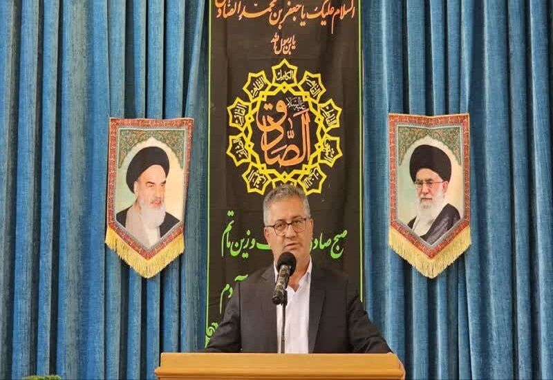 معلمان افسران سپاه پیشرفت ایران اسلامی هستند