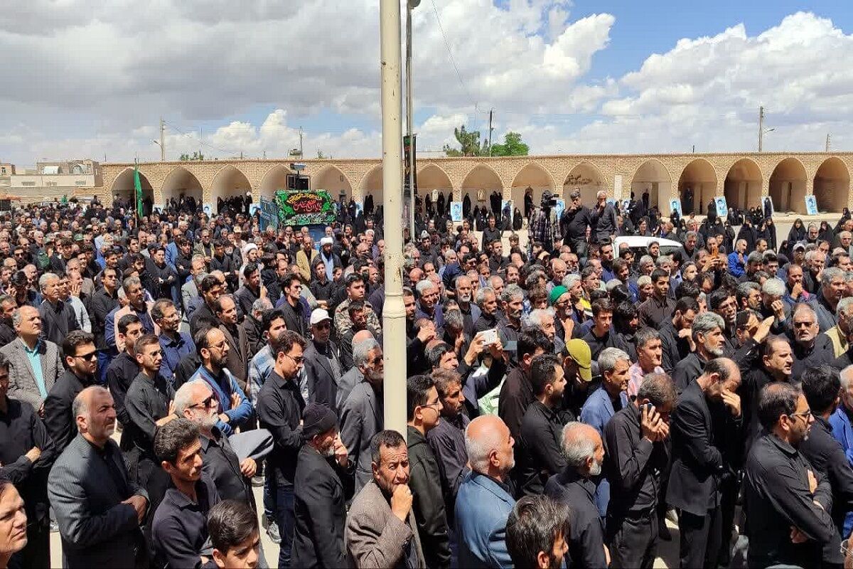 پیکر شهید محمد مهدی فانی در بشرویه آرام گرفت + فیلم پیکر شهید محمد مهدی فانی در بشرویه آرام گرفت + فیلم