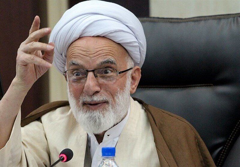 آیت الله دری نجف‌آبادی: توان نظامی و دفاعی نیروهای مسلح ضامن حفظ دستاوردهای انقلاب است