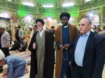 Le déplacement du chef des musulmans chiites du Mali à la ville sainte de Qom