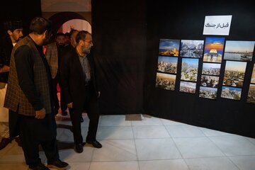 بازدید معاون سفارت ایران از  نمایشگاه قرآن