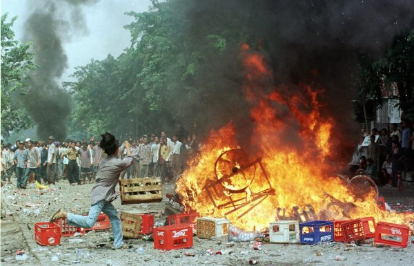 از سالگرد کشتار معترضان به جنگ ویتنام در آمریکا تا آغاز کمک‌های این کشور به تایوان