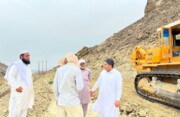 بازگشایی جاده ارتباطی روستای گو - هنزم در نیکشهر؛ لزوم آسفالت ۷۰۰ راه خاکی