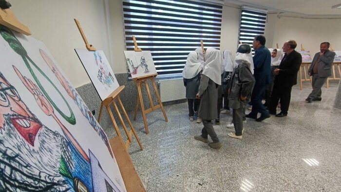 نمایشگاه کاریکاتور "فرهنگ شهروندی" در اردبیل گشایش یافت