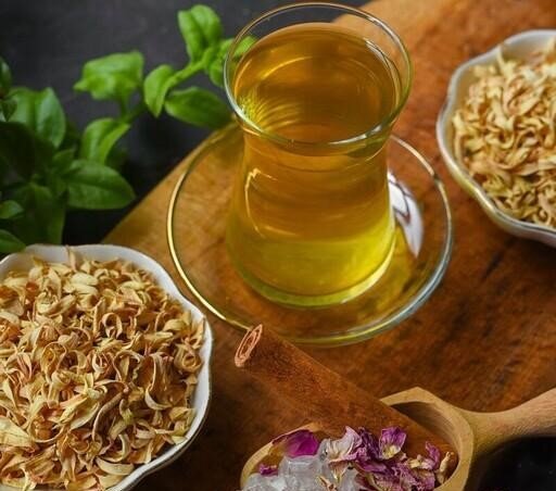 بزم شکوفههای بهارنارنج در گیلان