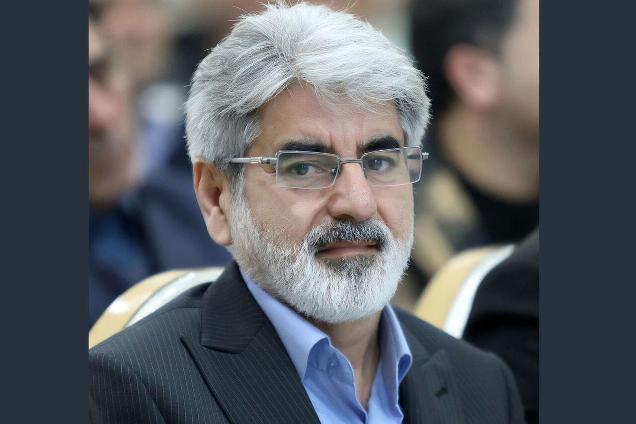 نماینده مجلس: ایران برگه های ارزشمندی بر روی میز مذاکرات دارد