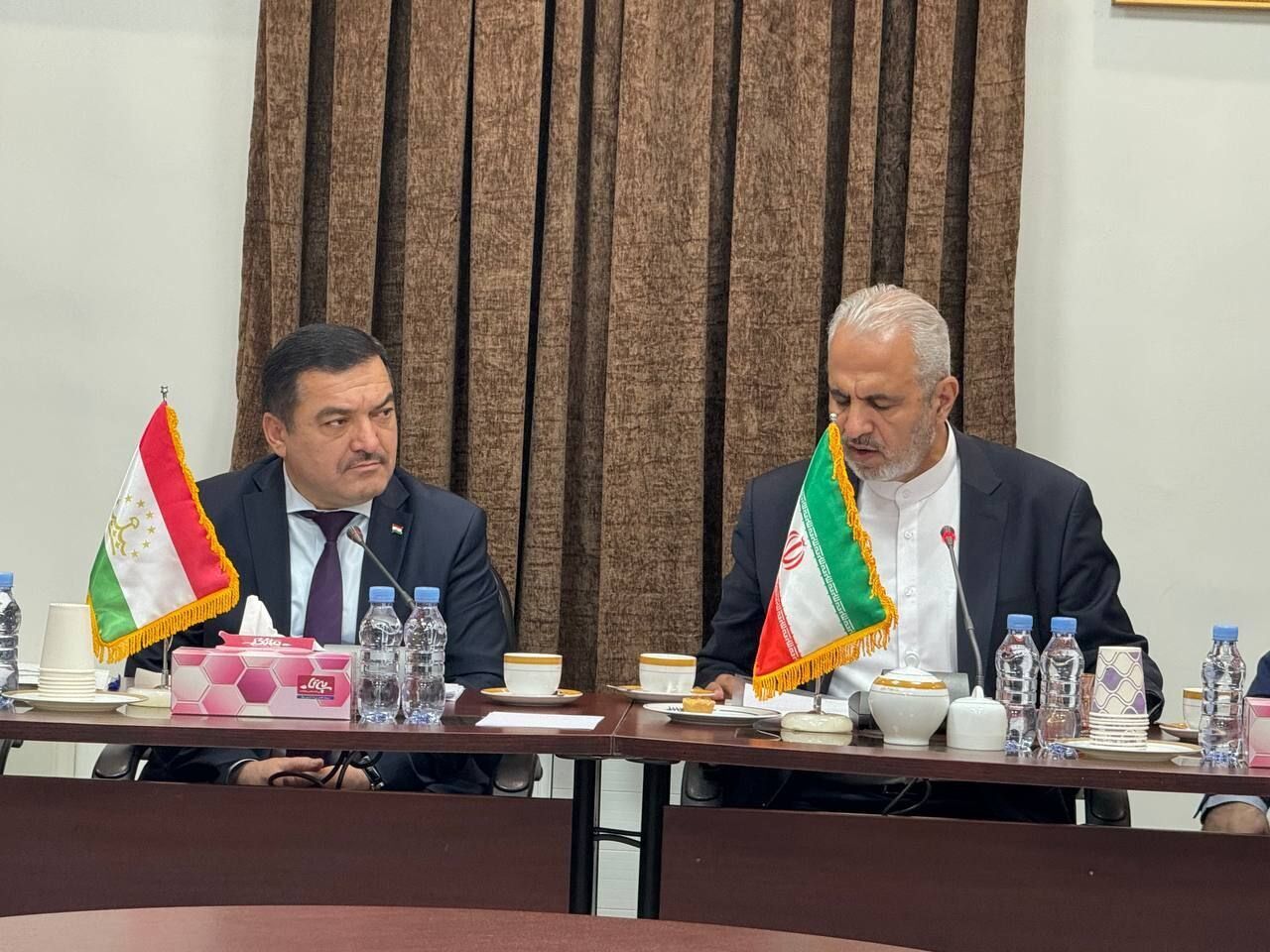 Iran, Tajikistan hold consular discussions in Tehran