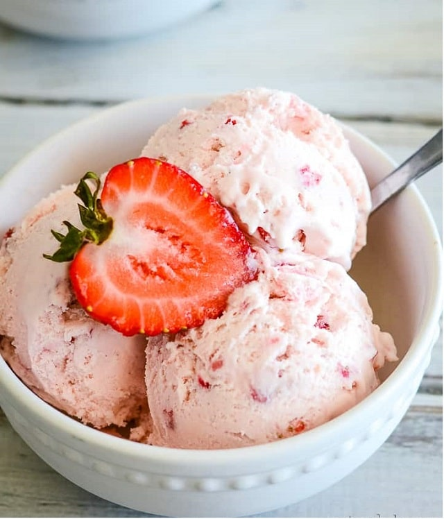 طرز تهیه بستنی جلاتو ایتالیایی در خانه