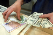 ثبات نرخ دلار و کاهش قیمت یورو در مرکز مبادله ارز