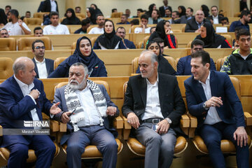 La cérémonie en l’honneur des champions sportifs à Téhéran