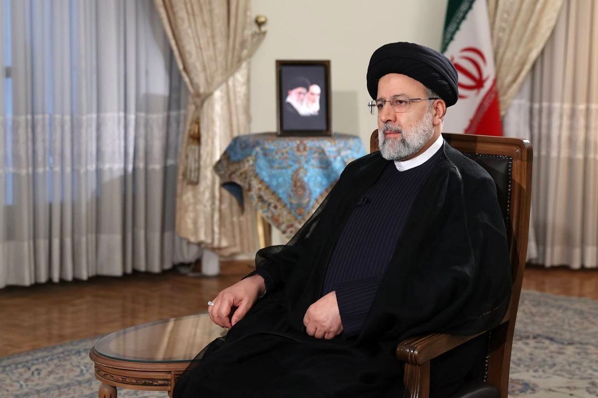 Raisi: Strong Iran can remove military option from table