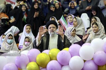 Président Raïssi : l'Iran n'acceptera jamais l'isolement des femmes dans la société