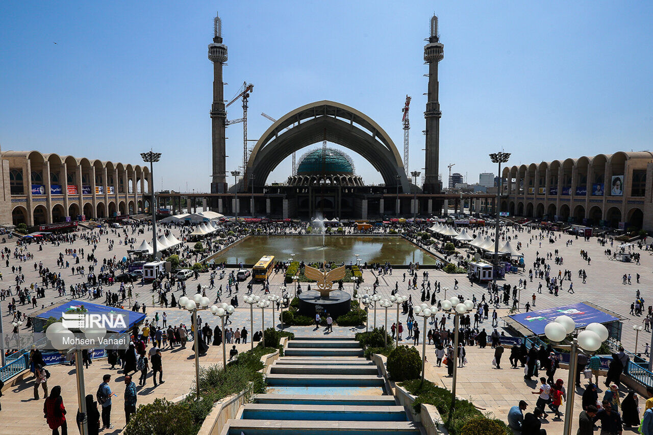 انطلاق اعمال معرض طهران الدولي الـ35 للكتاب انطلاق اعمال معرض طهران الدولي الـ35 للكتاب