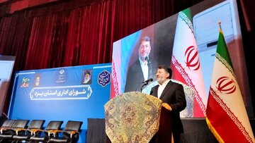 استاندار یزد: قدردانی از مقام معلم وظیفه همگان است + فیلم