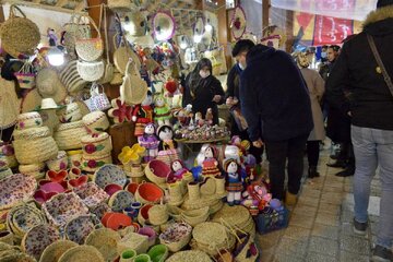 غرفه های دائمی محصولات تولیدی گیلان در ورودی شهرها برپا می شود