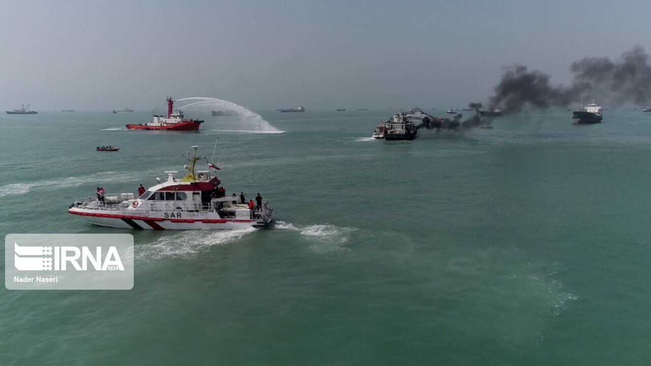 Primer buque contraincendios rápido iraní se incorpora a la flota de protección de Qeshm