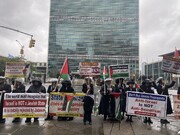 تجمع یهودیان ضد صهیونیست مقابل سازمان ملل در حمایت از فلسطین + فیلم
