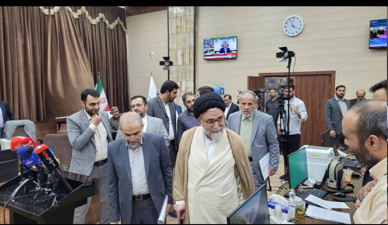 بازدید وزیر اطلاعات از ستاد مرکزی نظارت بر انتخابات در شورای نگهبان
