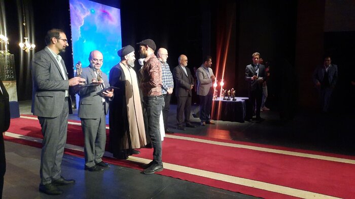فیلم|محفل پایانی جشنواره ملی شعر رضوی کرمان