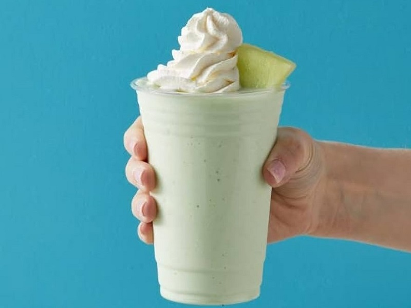 طرز تهیه فراپه طالبی به روش کافی شاپی در ۱۰ دقیقه