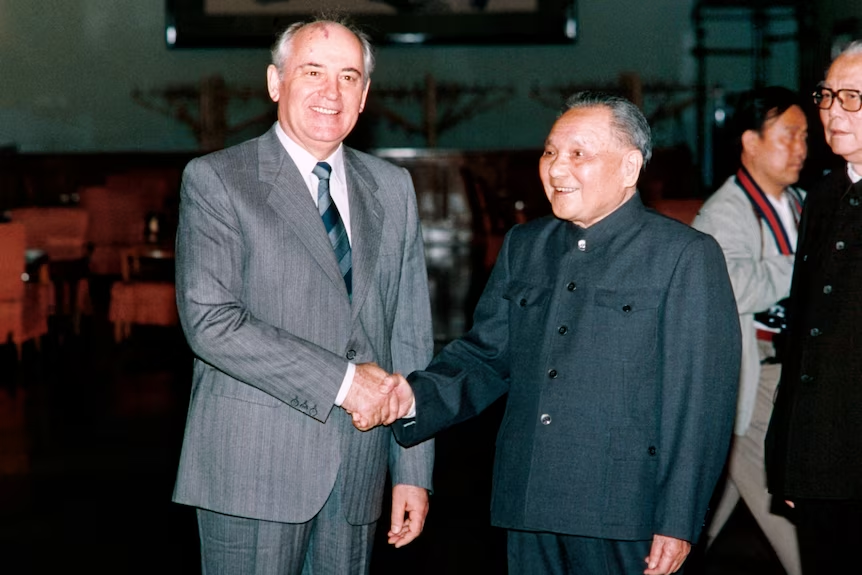 از سالگرد عادی‌سازی روابط پکن-مسکو تا خروج نیروهای شوروی از افغانستان
