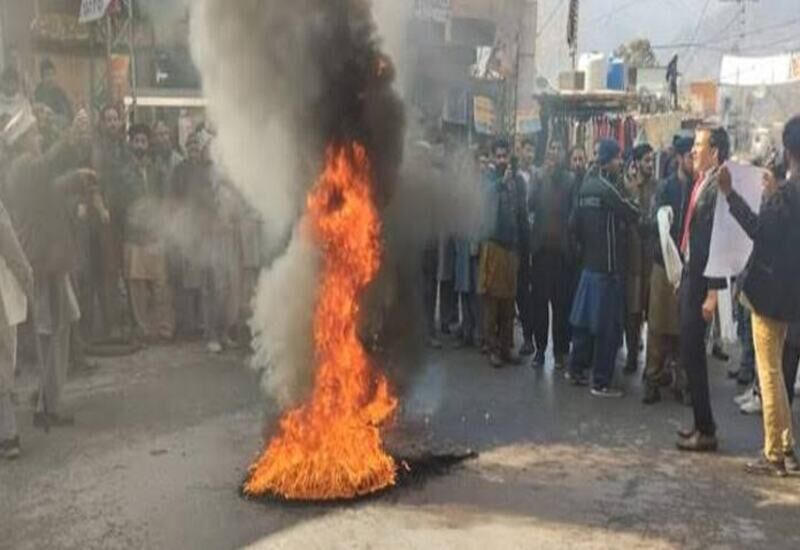 اعتراض‌های خشونت آمیز در کشمیر پاکستان؛ دستور زرداری برای تشکیل جلسه اضطراری