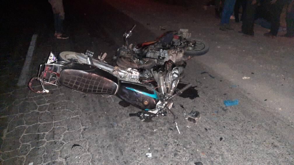 واژگونی موتورسیکلت در بافق یزد ۲ کشته بر جا گذاشت