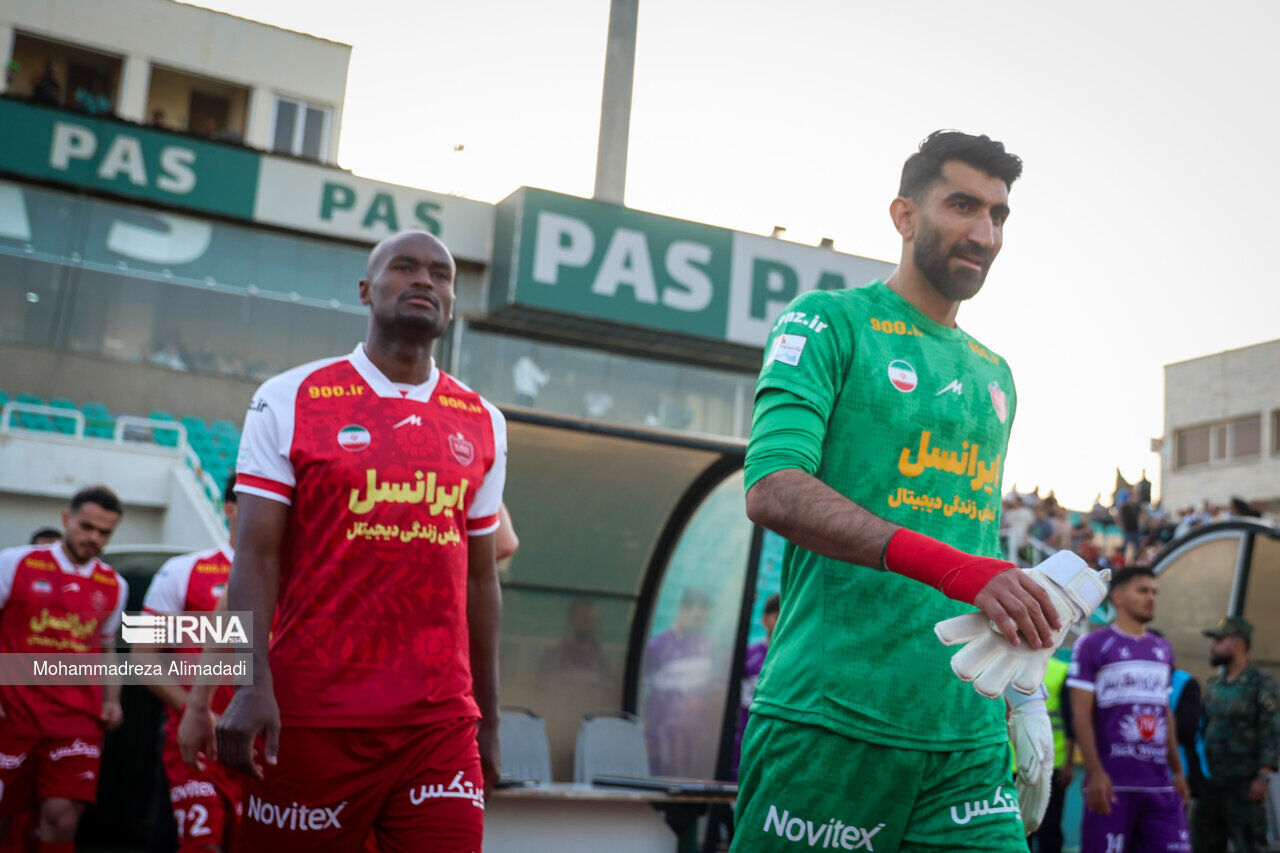 رمز برد پرسپولیس مقابل هوادار چه بود؟