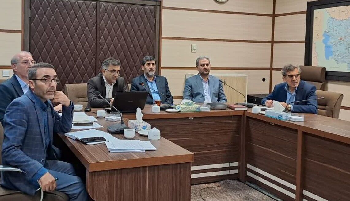 همه دستگاه ها در پیشگیری از آسیبهای اجتماعی تکلیف دارند همه دستگاه ها در پیشگیری از آسیبهای اجتماعی تکلیف دارند