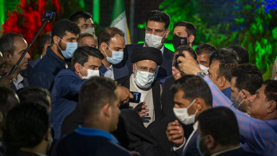 از وعده تا عمل؛ نقش پررنگ رئیس جمهور شهید در خصوصی سازی سرخابی ها