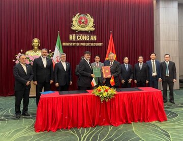 ایران و ویتنام قرارداد همکاری انتظامی امضا کردند