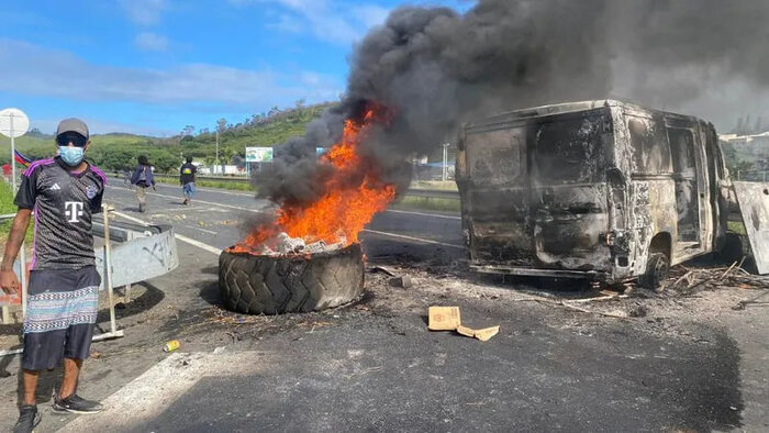 Nouvelle-Calédonie : Répression violente des manifestations pro-indépendance par le régime français 