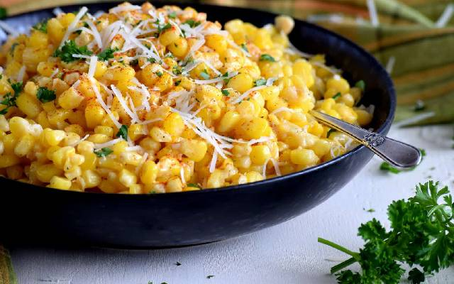 پخت بلال با شیر در ۴ طعم و سس مختلف بدون منقل و فر