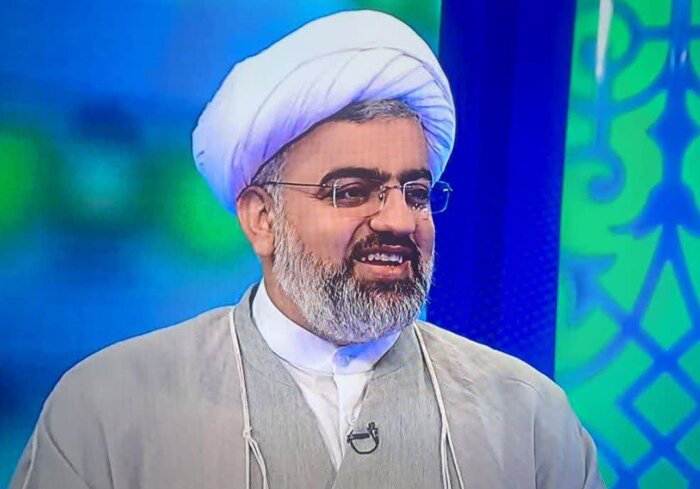 الگوی حکمرانی رضوی مردممحور است/ نیازمند فناوری نرم سیره اهل بیت(ع) هستیم