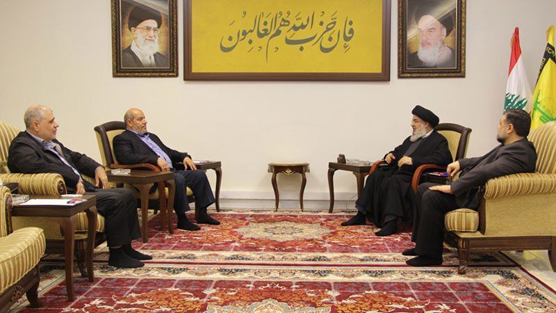Hamas delegation members meet Nasrallah