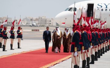 بشار اسد به منظور شرکت در نشست اتحادیه عرب وارد بحرین شد